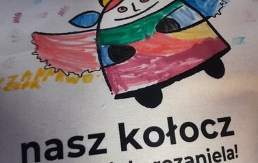 Torba ekologiczna z Aniołkiem wykonana podczas warsztat&oacute;w
