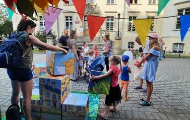 Torba ekologiczna z Aniołkiem wykonana podczas warsztat&oacute;w